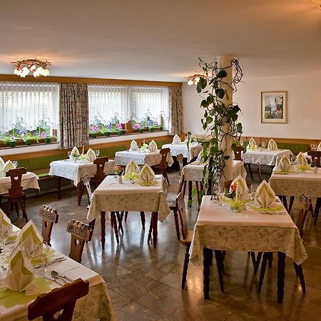 Hotel Bad Winkel 캄포투레스 외부 사진