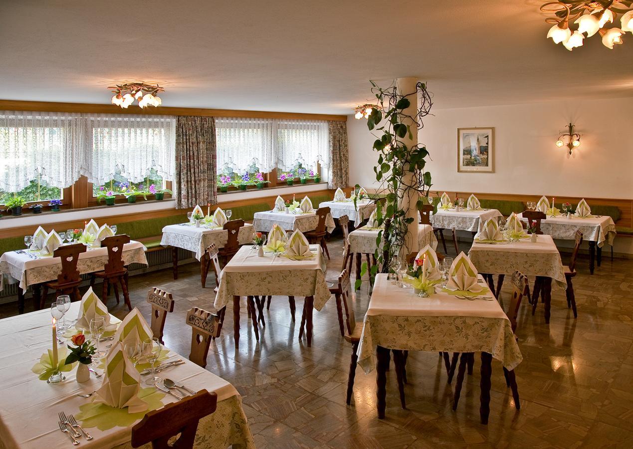 Hotel Bad Winkel 캄포투레스 외부 사진